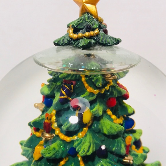 San Francisco Music Box Nut Cracker Moving Train - Picture 5 of 9